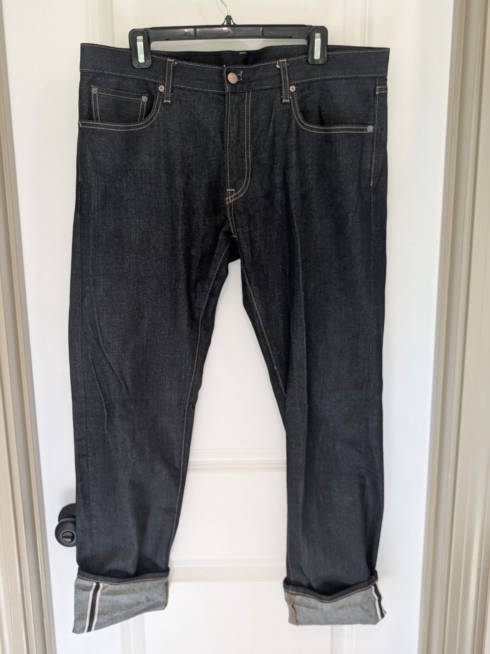 Uniqlo Kaihara Japanese Selvedge Slim Straight Jeans Dark Wash Denim 36x32